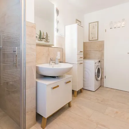 Meerglas Lägenhet *